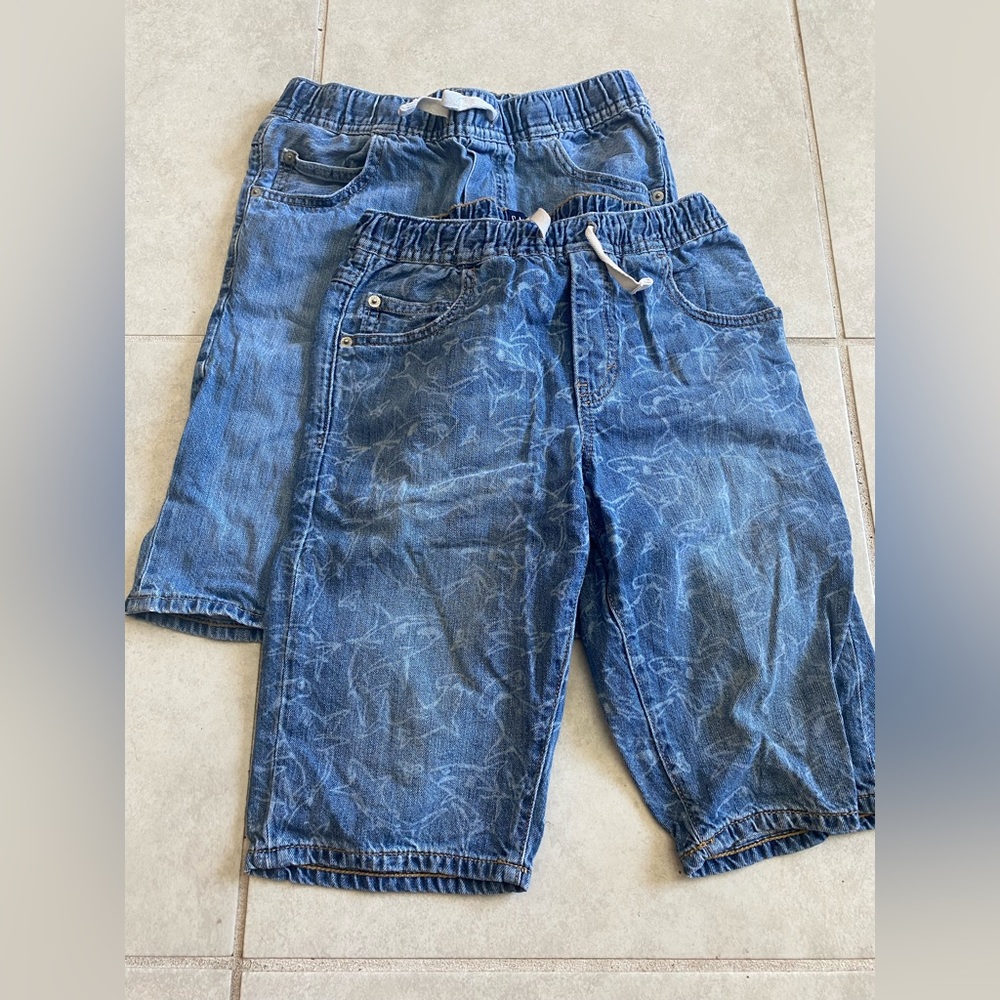 Gap Boys (2) denim shorts size XXL EUC